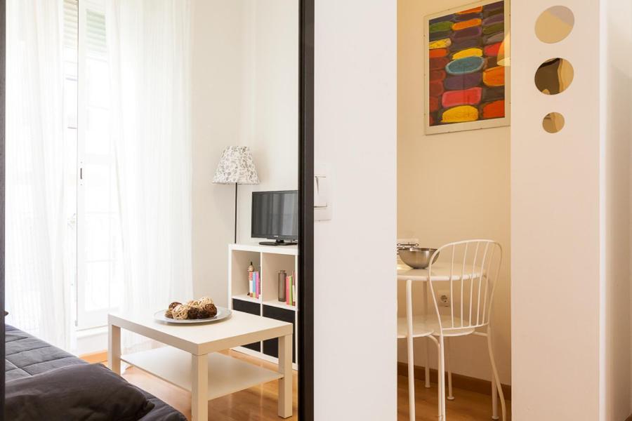 Peral Home Cozy Apartment Sevilla Dış mekan fotoğraf